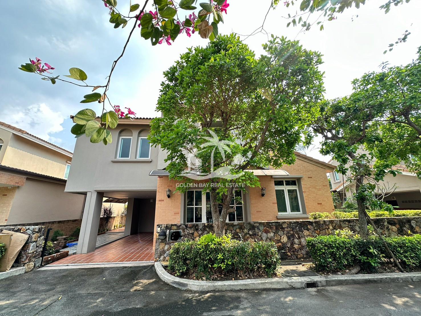 Silk Road Place – East Pattaya