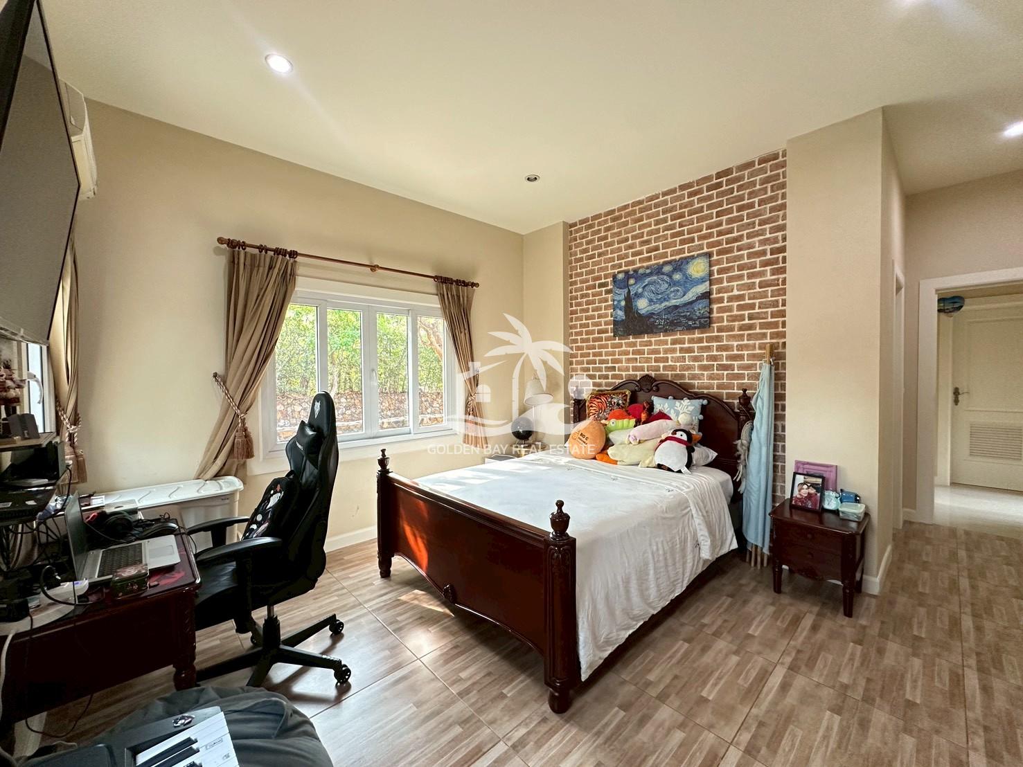 1 (12) Silk Road Place – East Pattaya