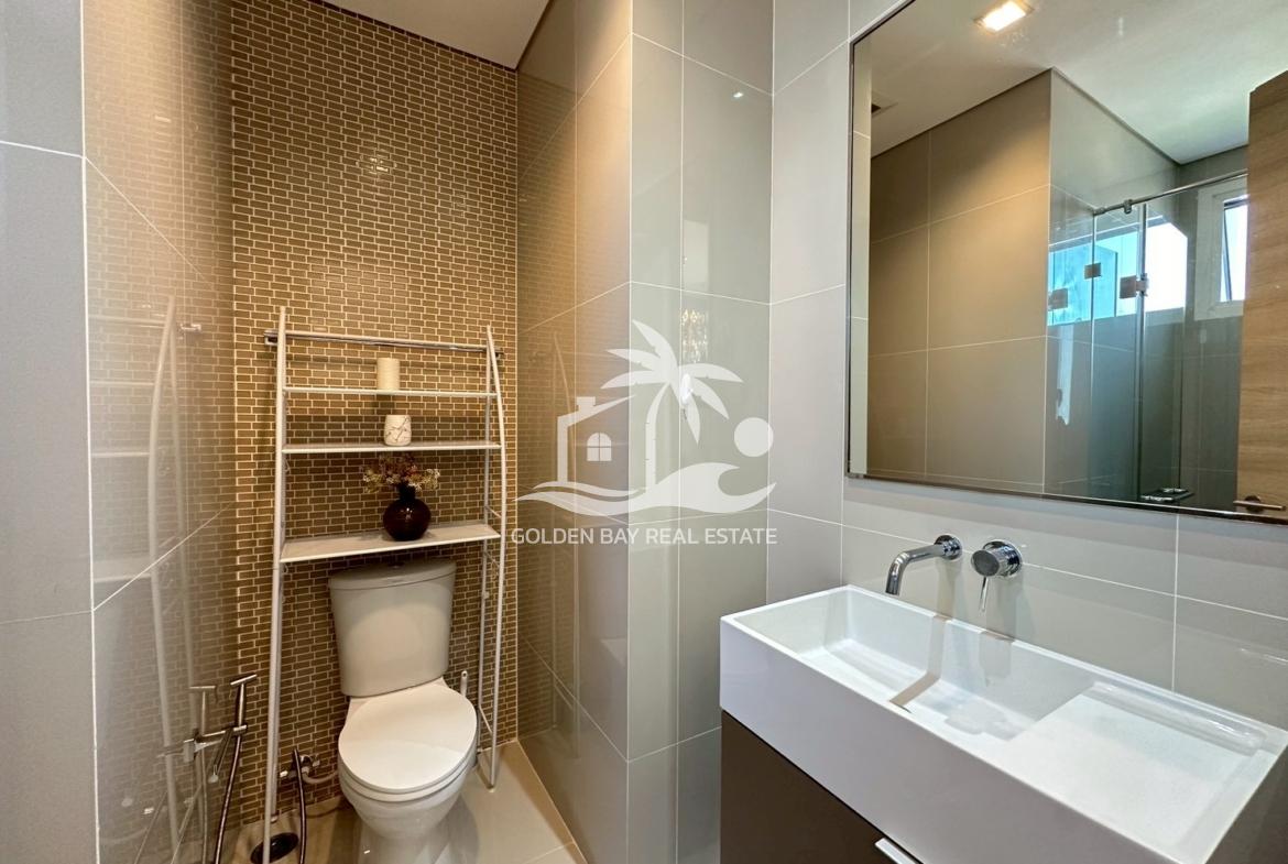 Reflection – Jomtien