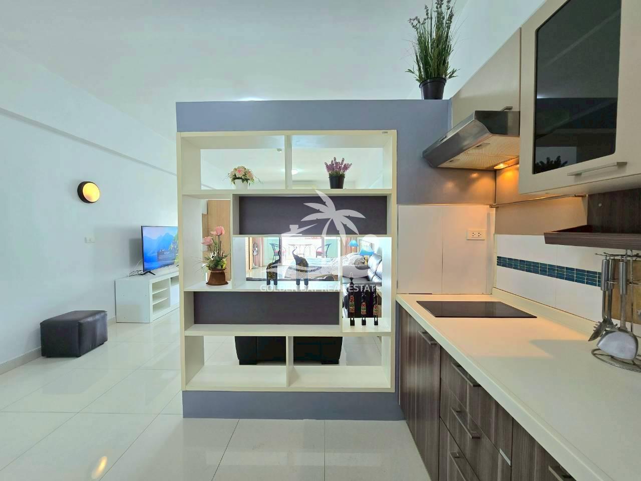 1 (15) Jomtien Complex – Jomtien