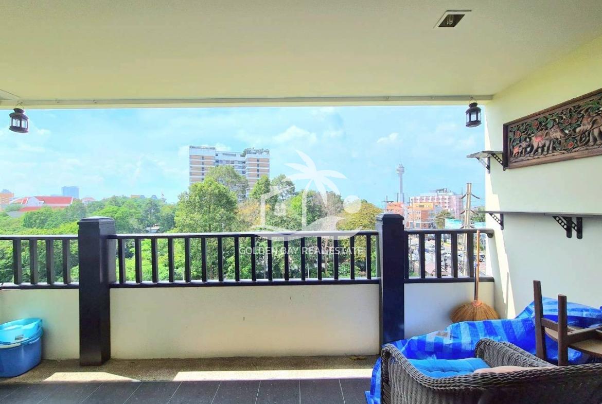 Nirvana Place – Pratumnak Hill
