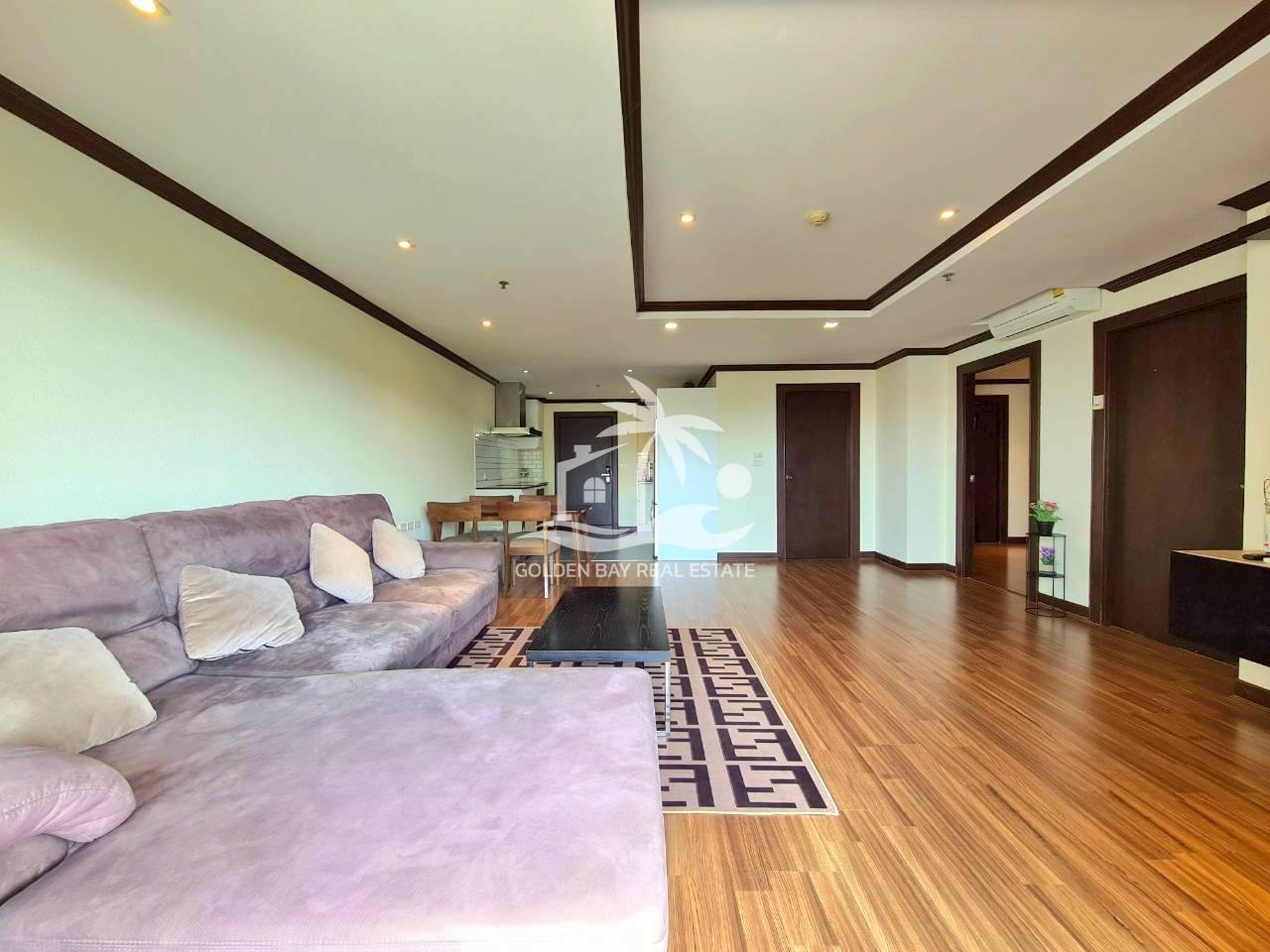 Nirvana Place – Pratumnak Hill