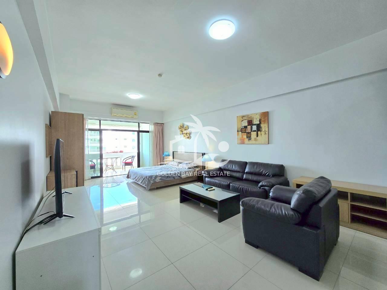 1 (18) Jomtien Complex – Jomtien