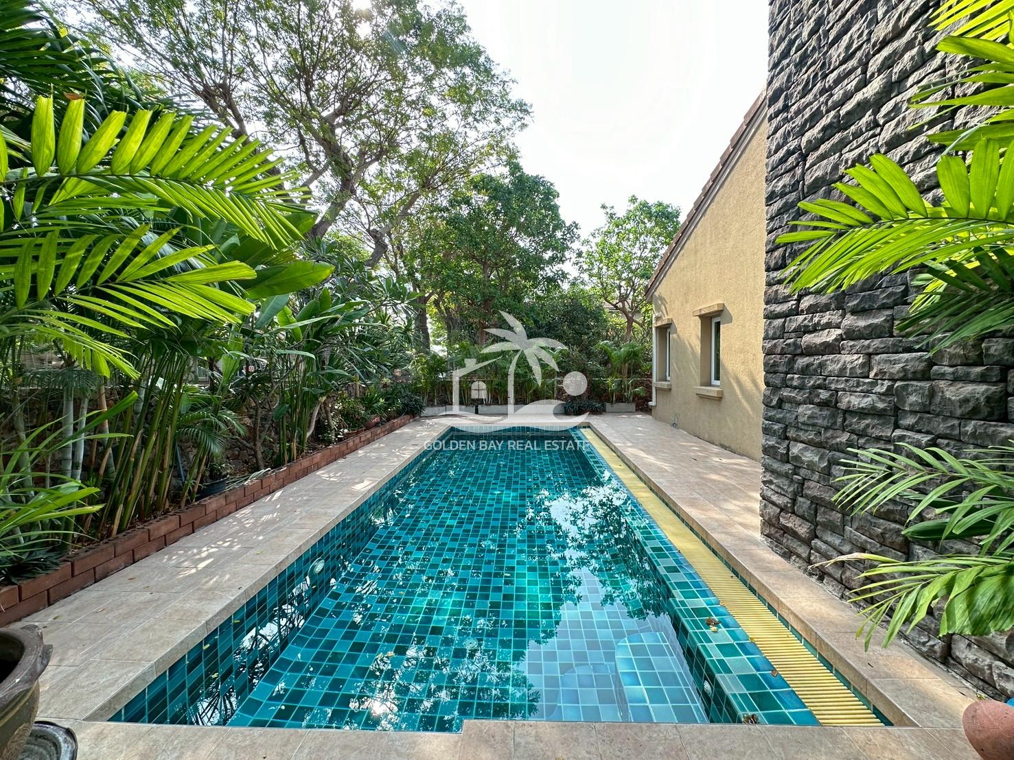1 (2) Silk Road Place – East Pattaya
