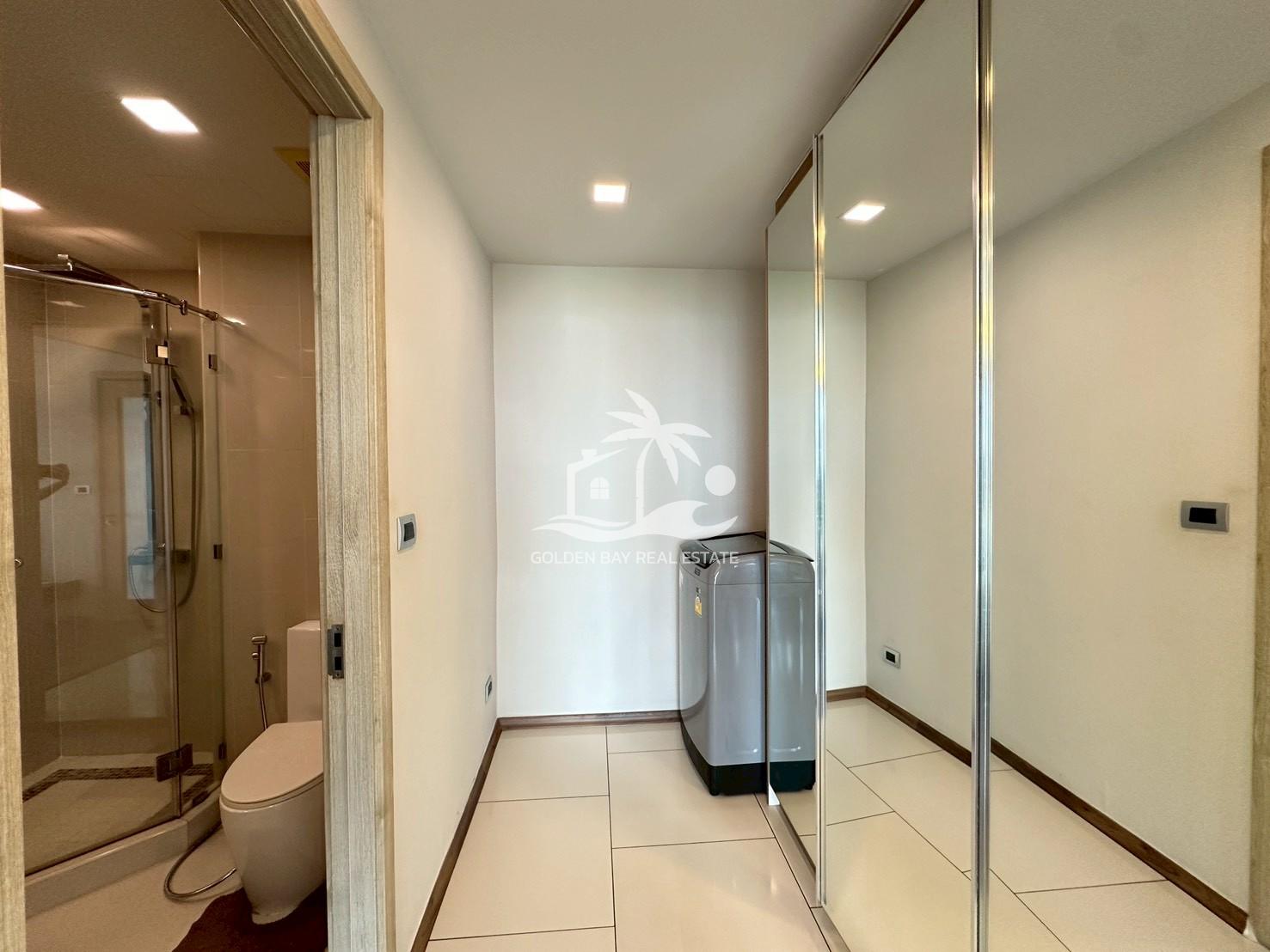 1 (20) The Peak Tower – Pratumnak Hill