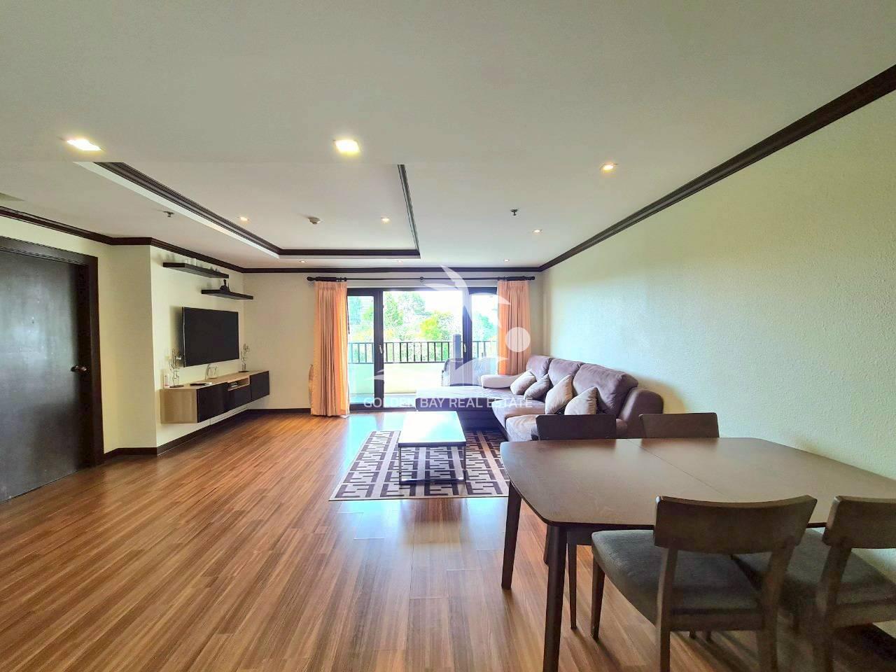 Nirvana Place – Pratumnak Hill