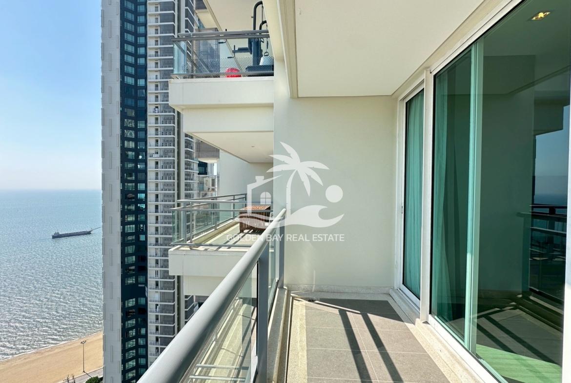 Reflection – Jomtien