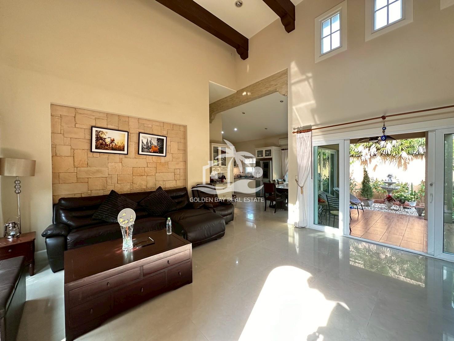 1 (25) Silk Road Place – East Pattaya