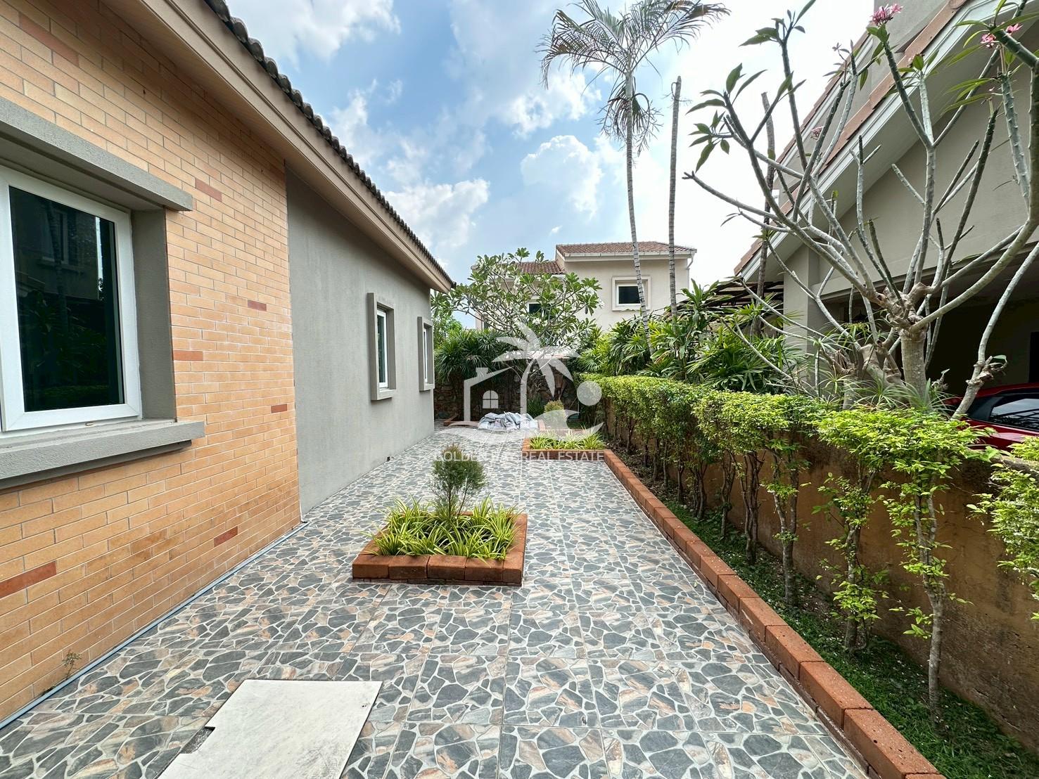 Silk Road Place – East Pattaya