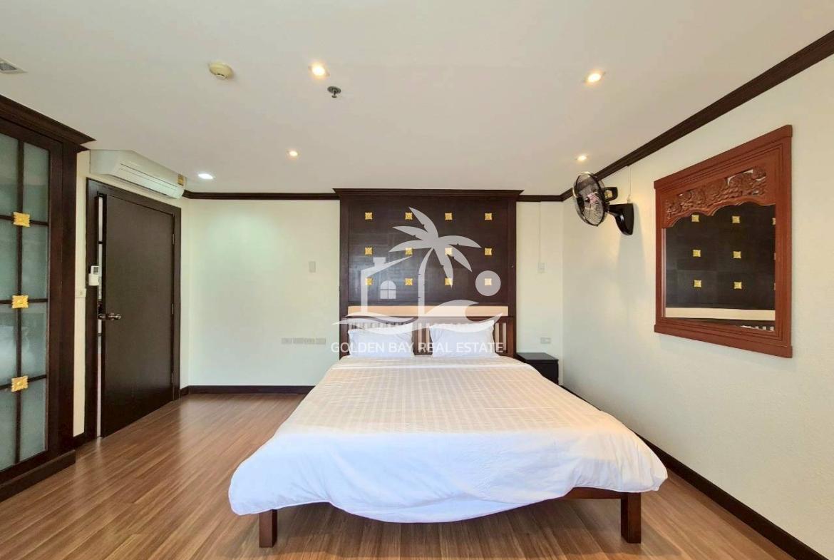 Nirvana Place – Pratumnak Hill