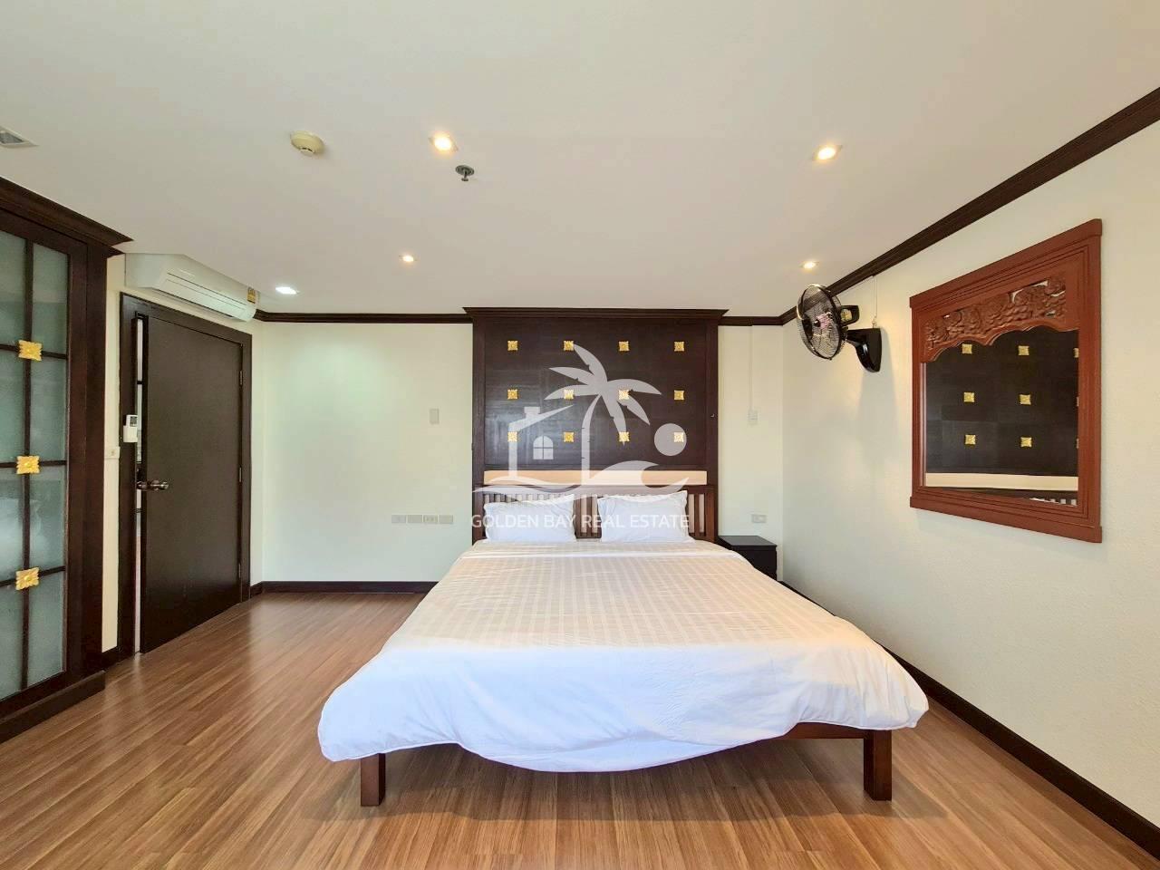 Nirvana Place – Pratumnak Hill