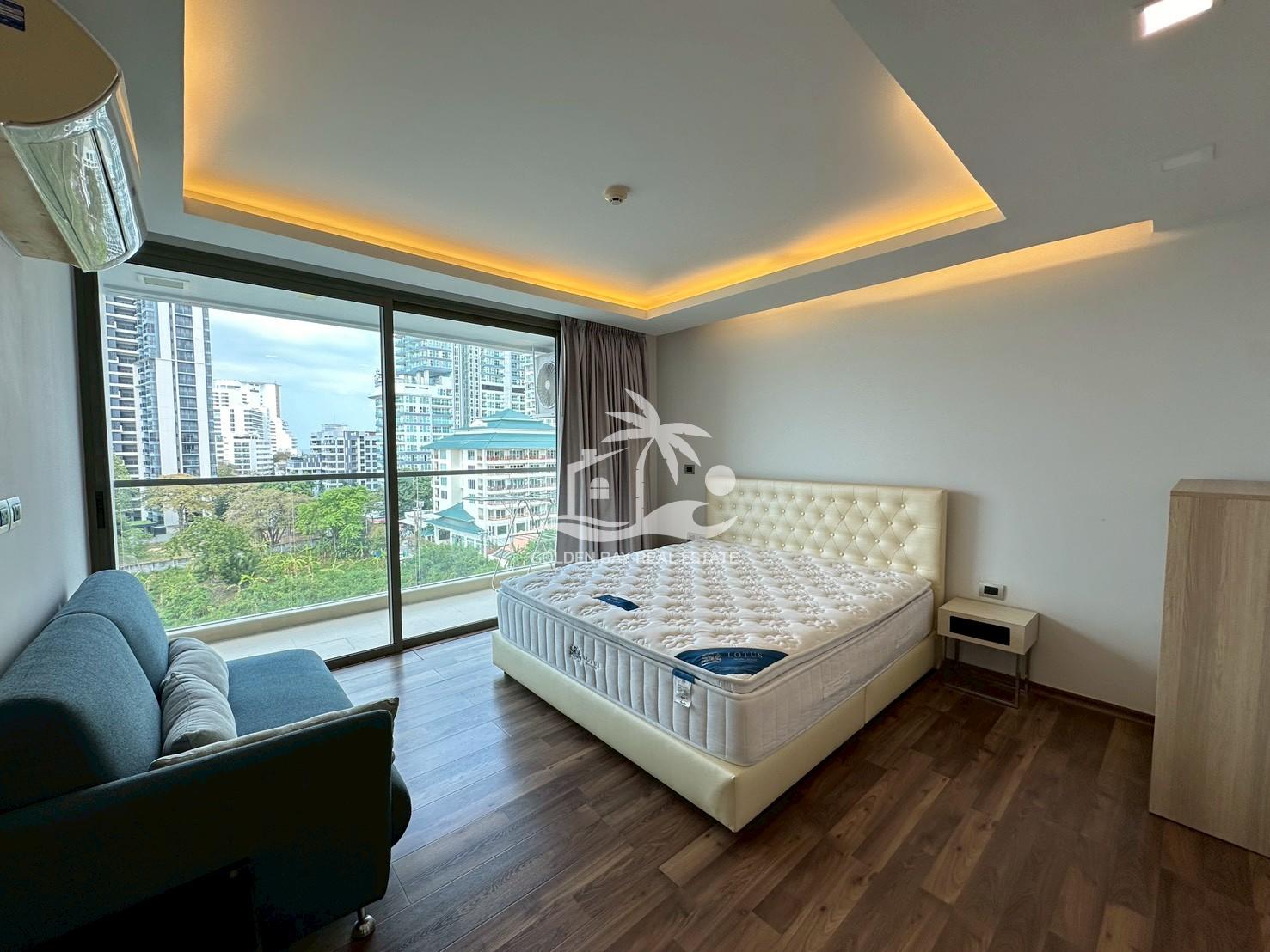 1 (5) The Peak Tower – Pratumnak Hill