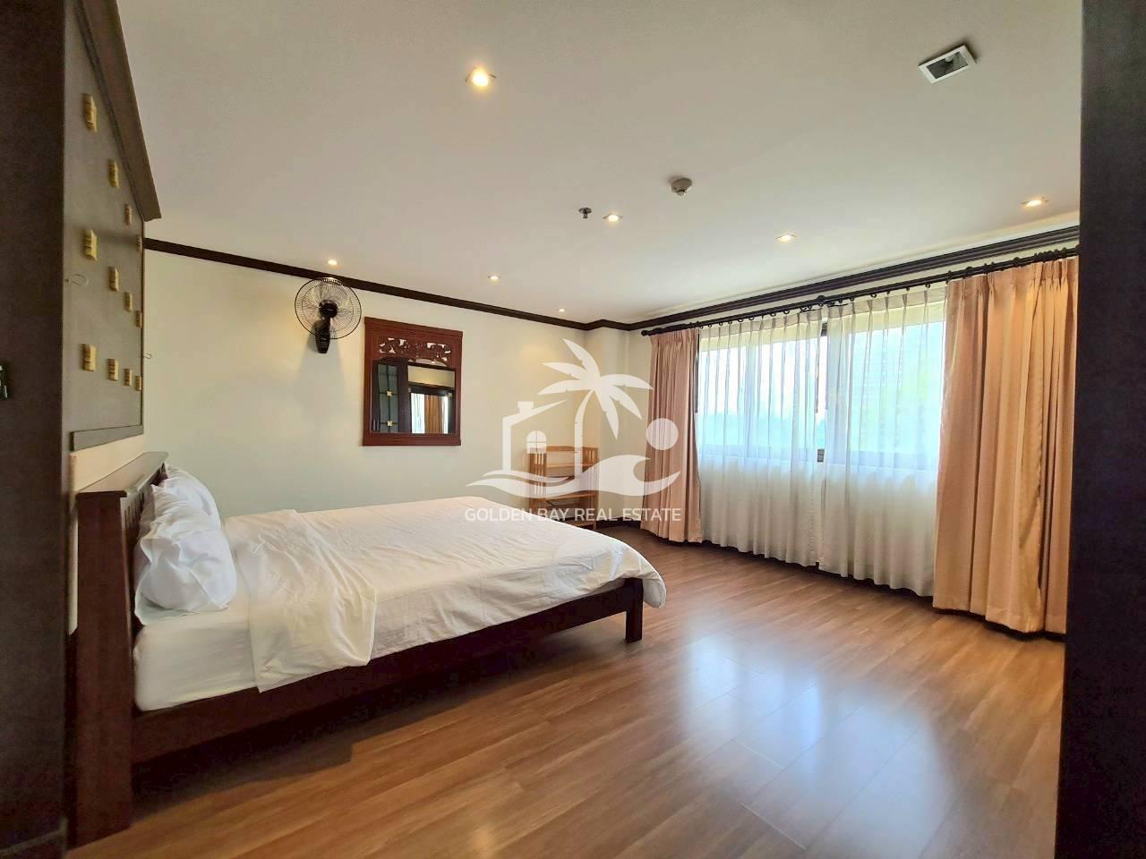 Nirvana Place – Pratumnak Hill