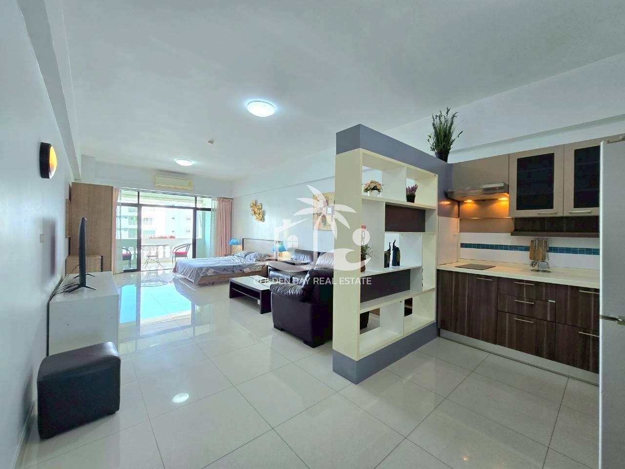 1 (8) Jomtien Complex – Jomtien