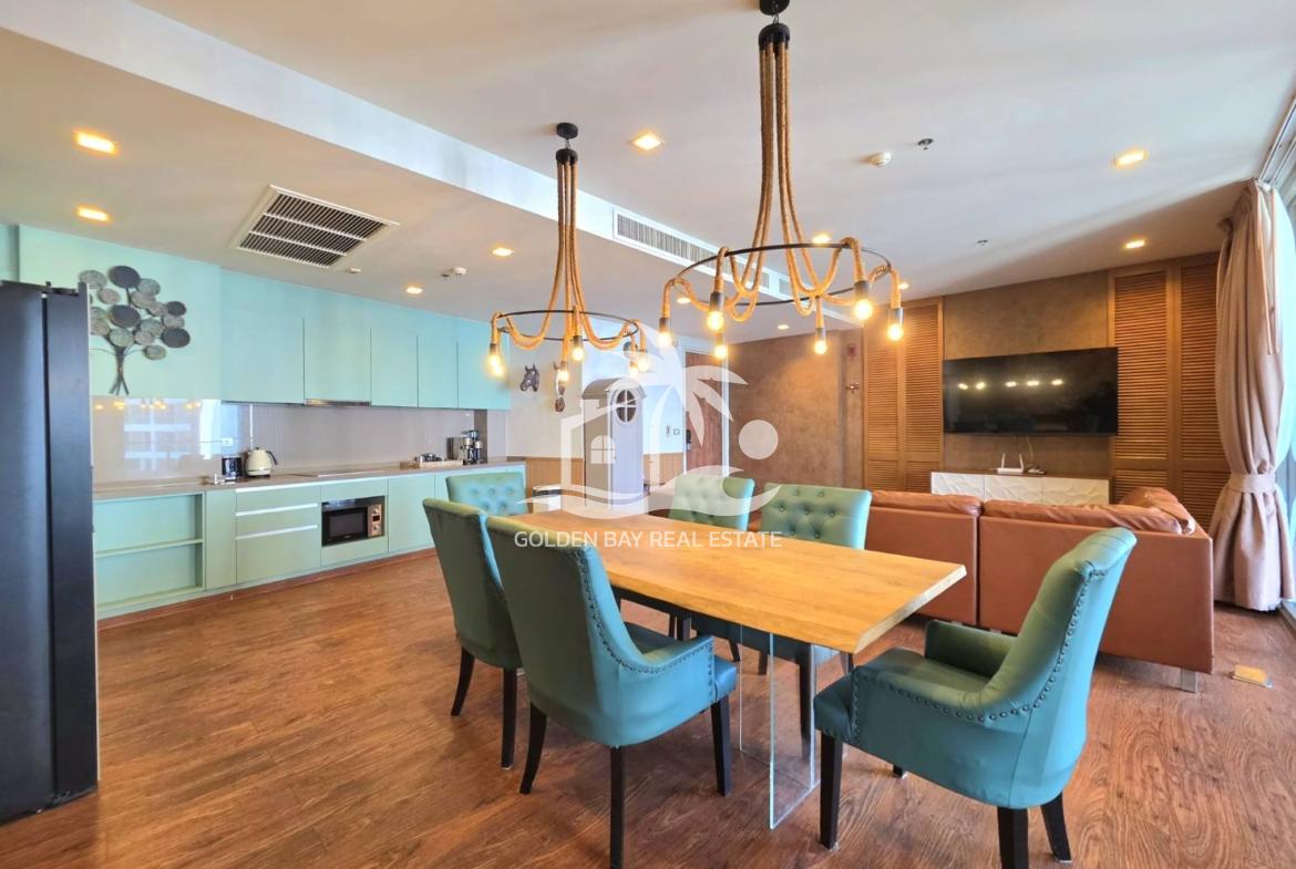 Baan Plai Haad – Wongamat