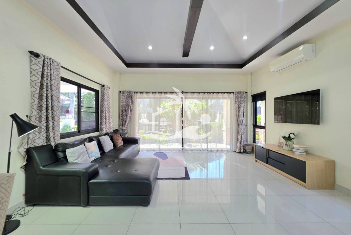 Baan Dusit Pattaya Lake – Baan Amphur