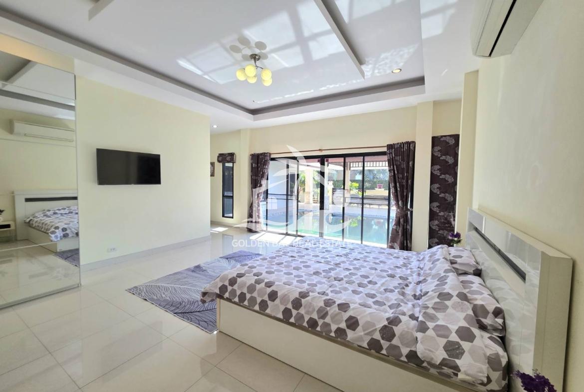 Baan Dusit Pattaya Lake – Baan Amphur