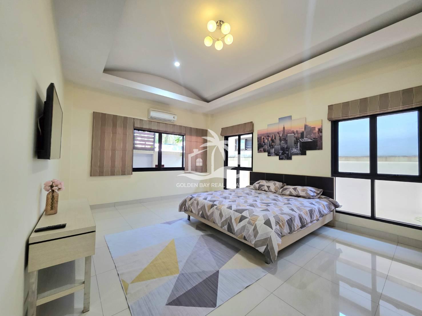 Baan Dusit Pattaya Lake – Baan Amphur
