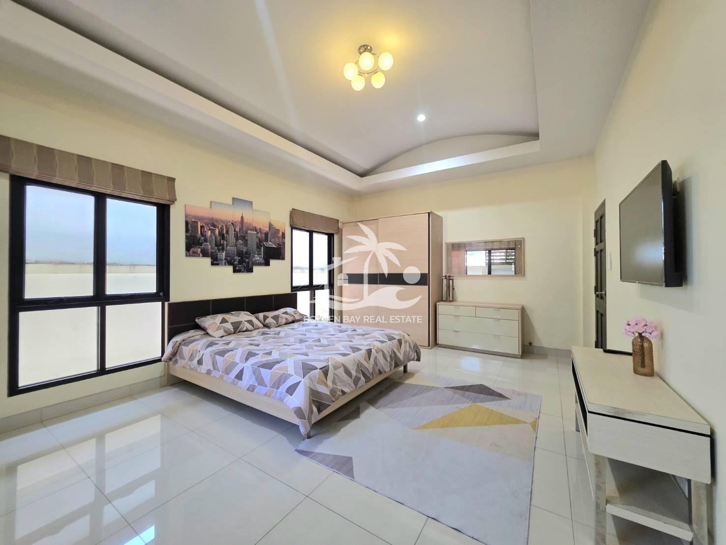 Baan Dusit Pattaya Lake – Baan Amphur