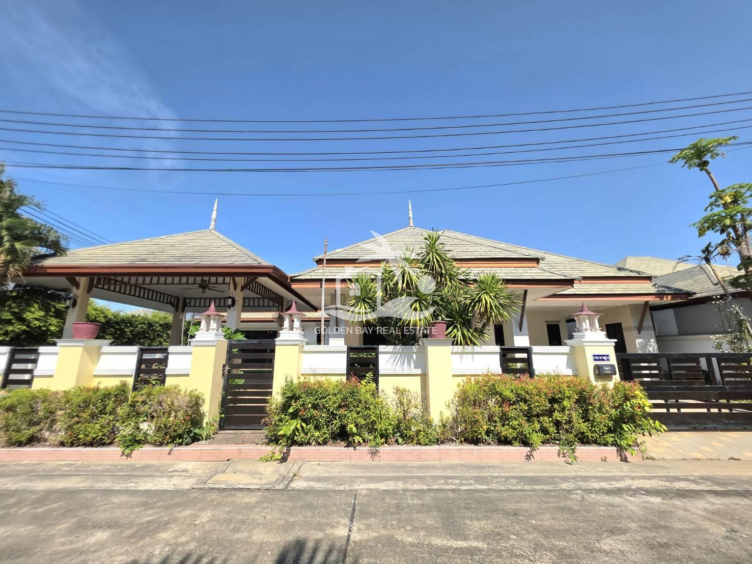 Baan Dusit Pattaya Lake – Baan Amphur