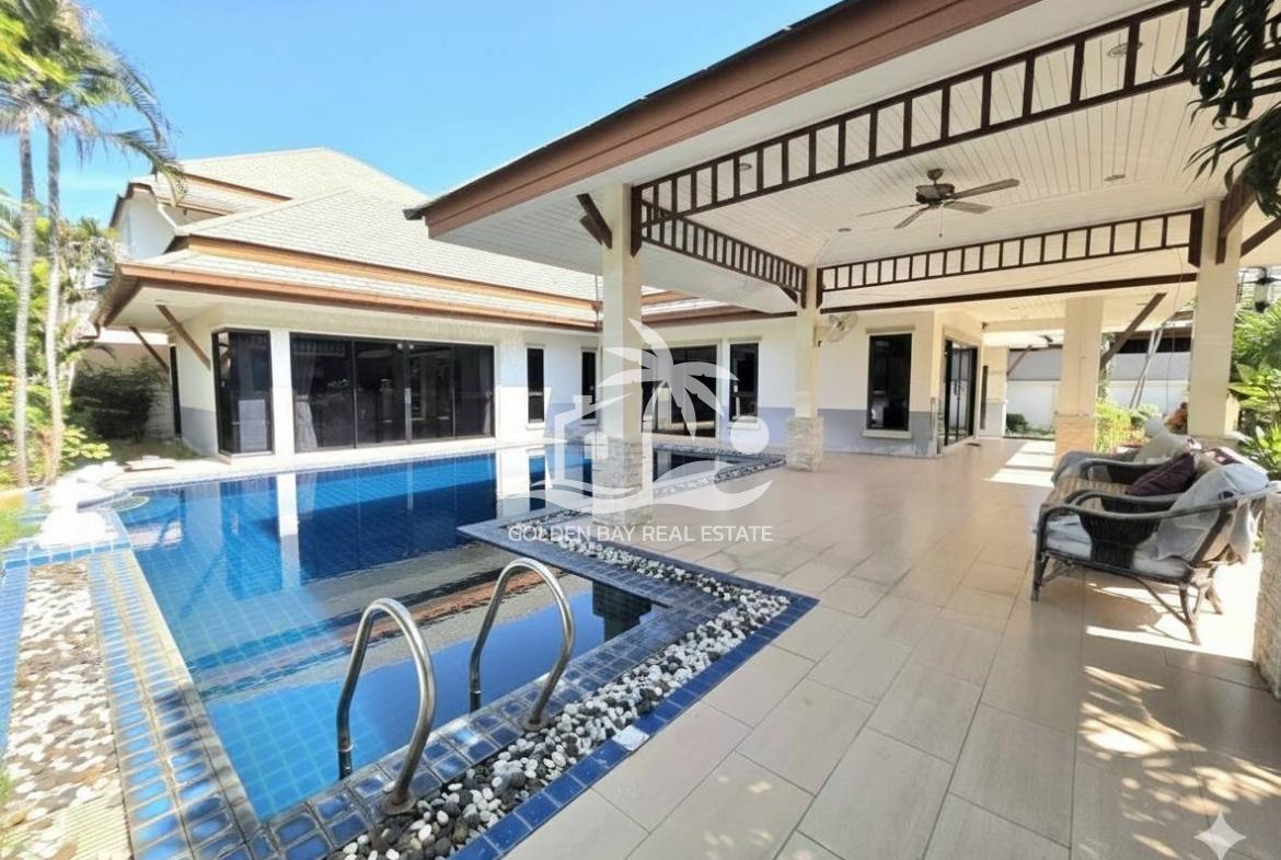 Baan Dusit Pattaya Lake – Baan Amphur