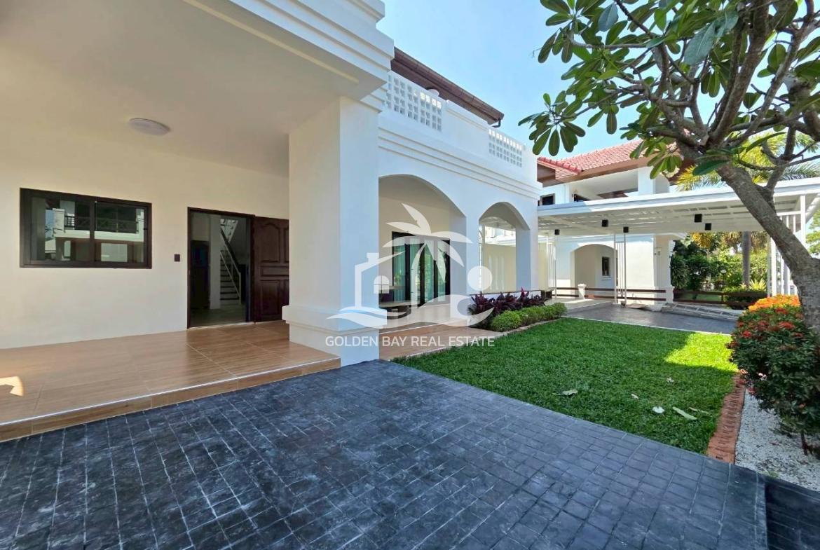 Hin Wong Nivate – Baan Amphur