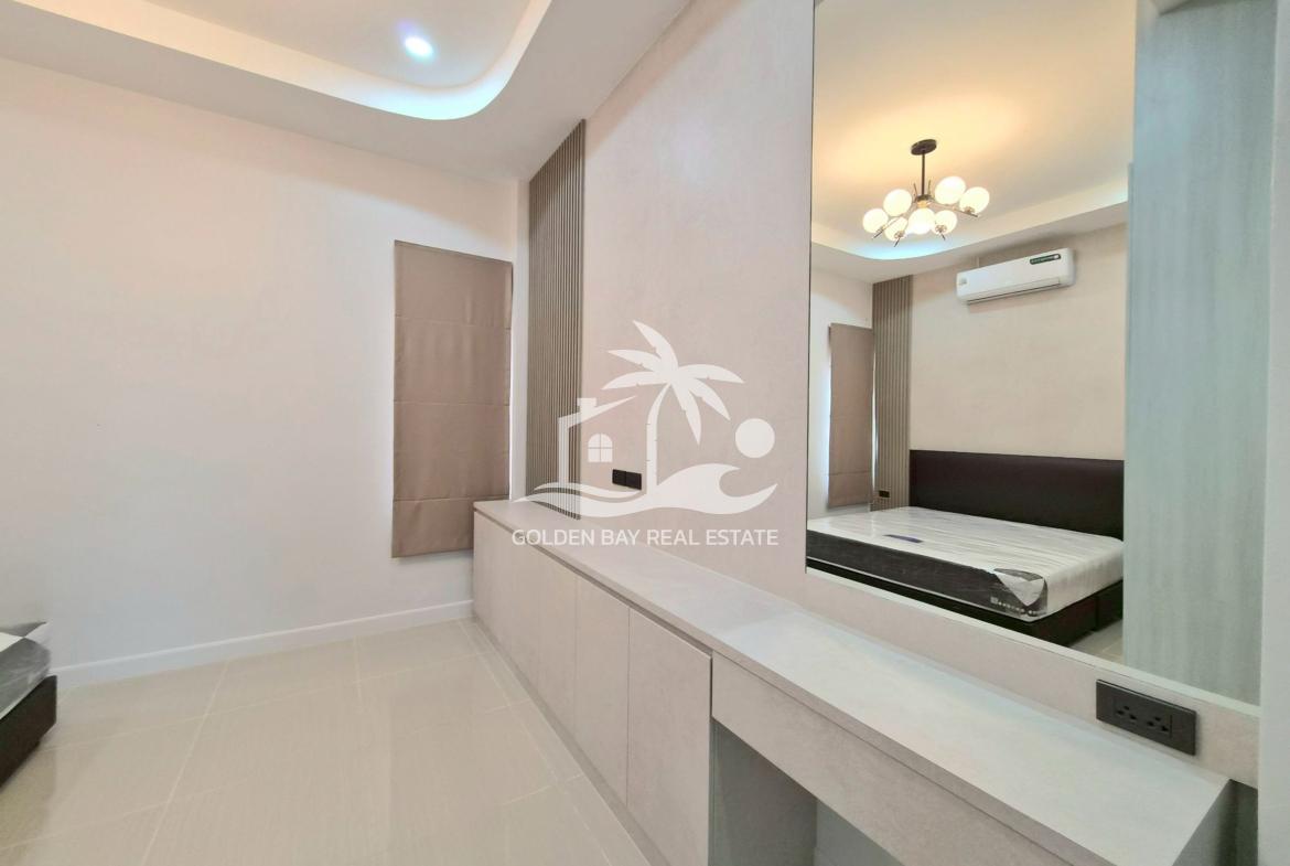 Single Private House – East Pattaya