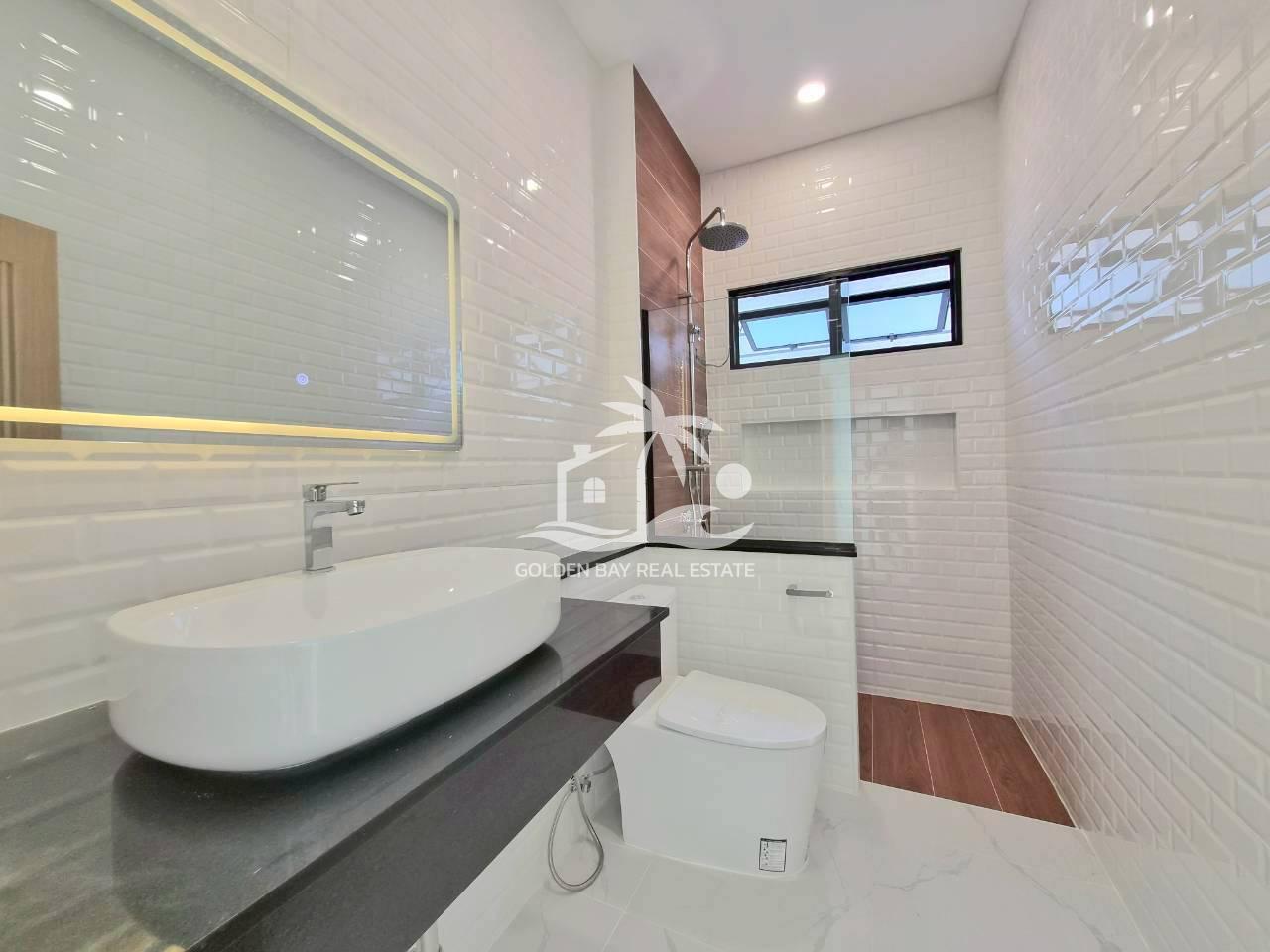 Private House Mabprachan – East Pattaya
