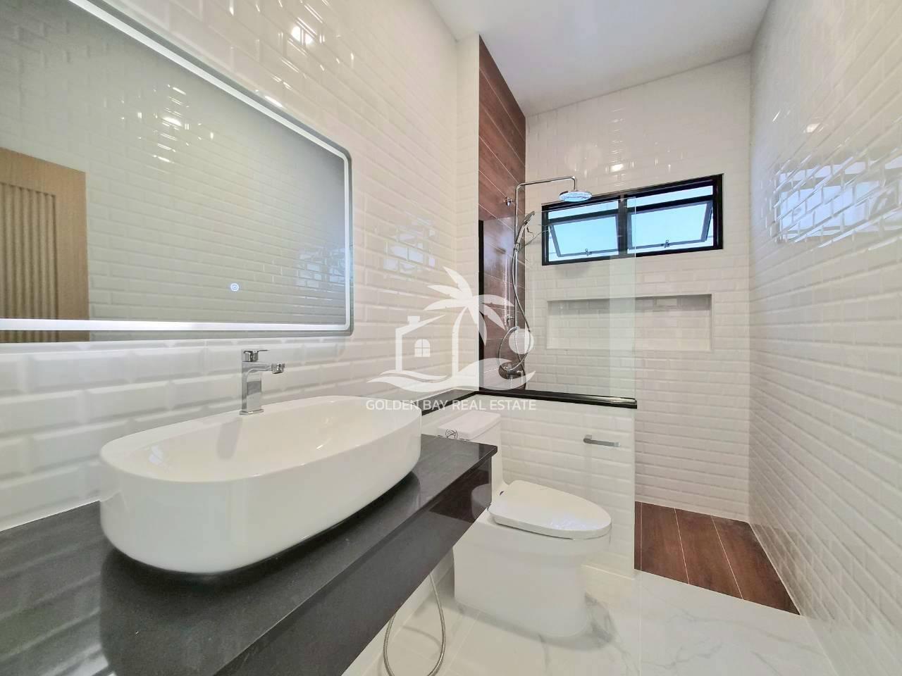 Private House Mabprachan – East Pattaya