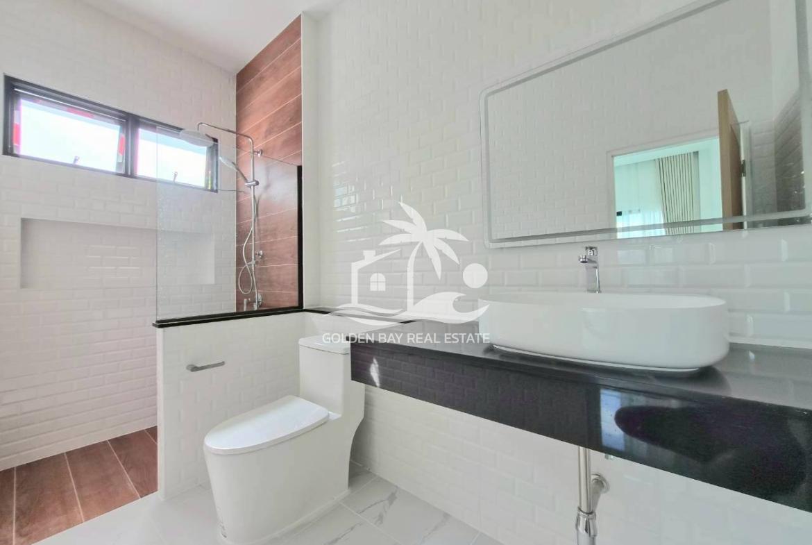 Private House Mabprachan – East Pattaya