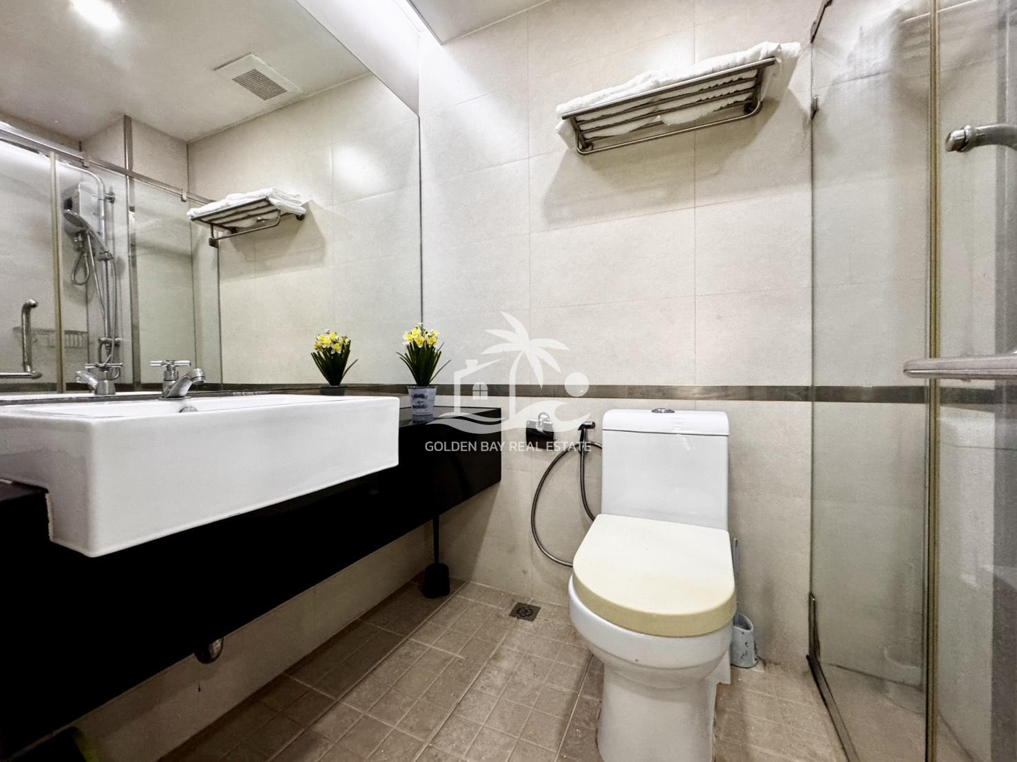 Siam Oriental Plaza – Pratumnak Hill