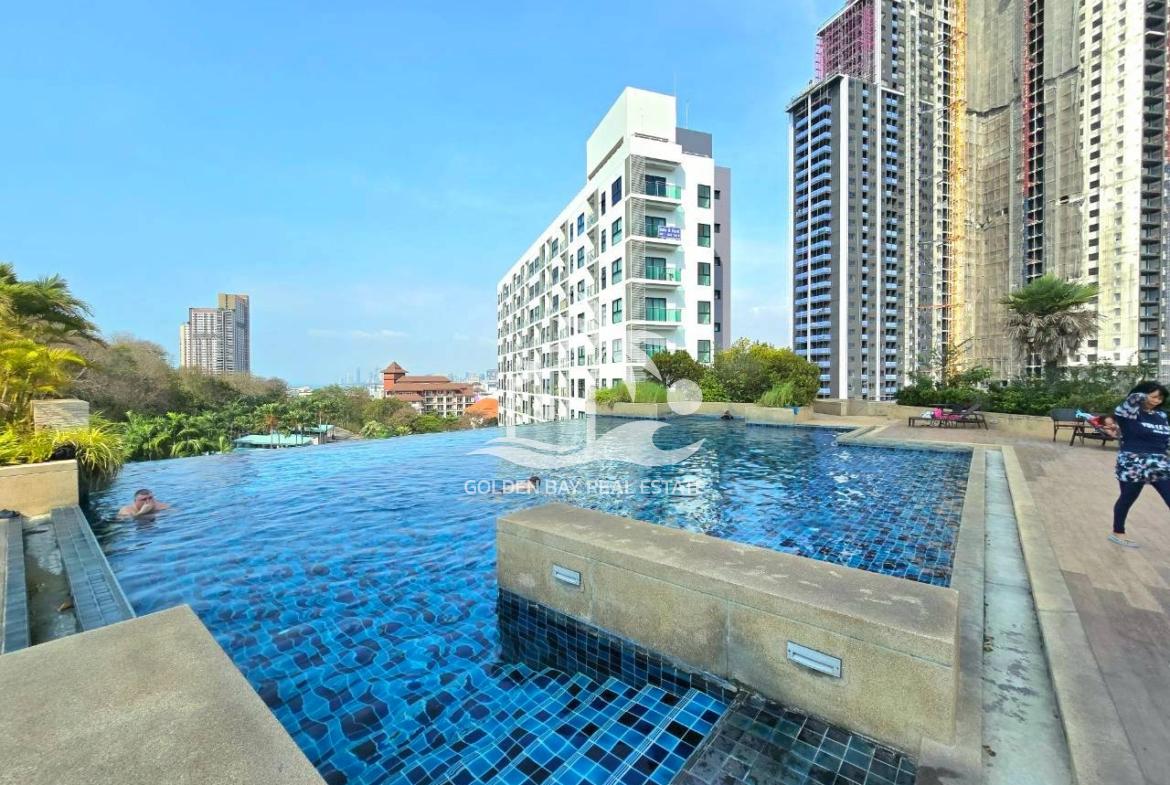 The Axis Condominium – Pratumnak Hill