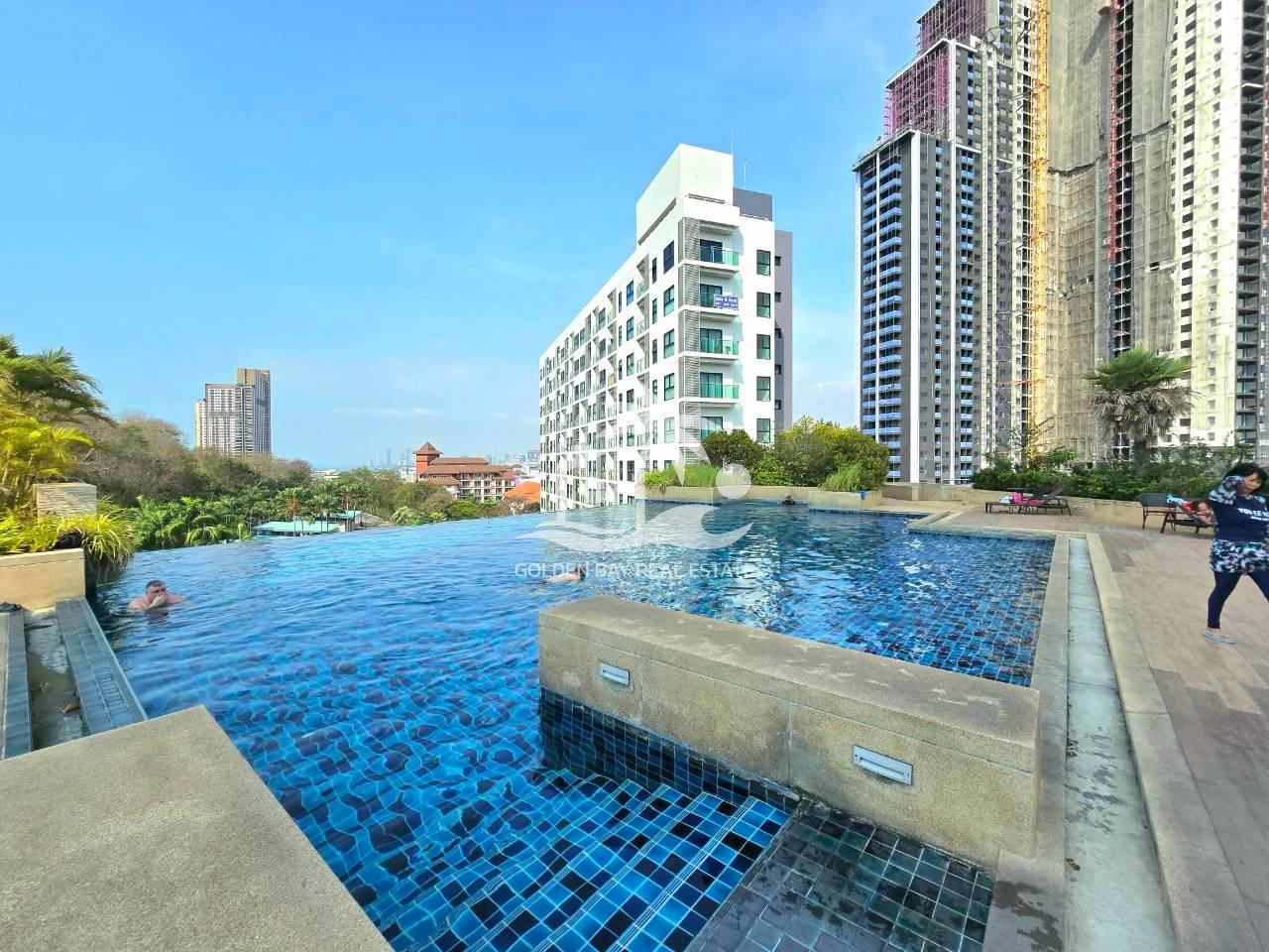 The Axis Condominium – Pratumnak Hill