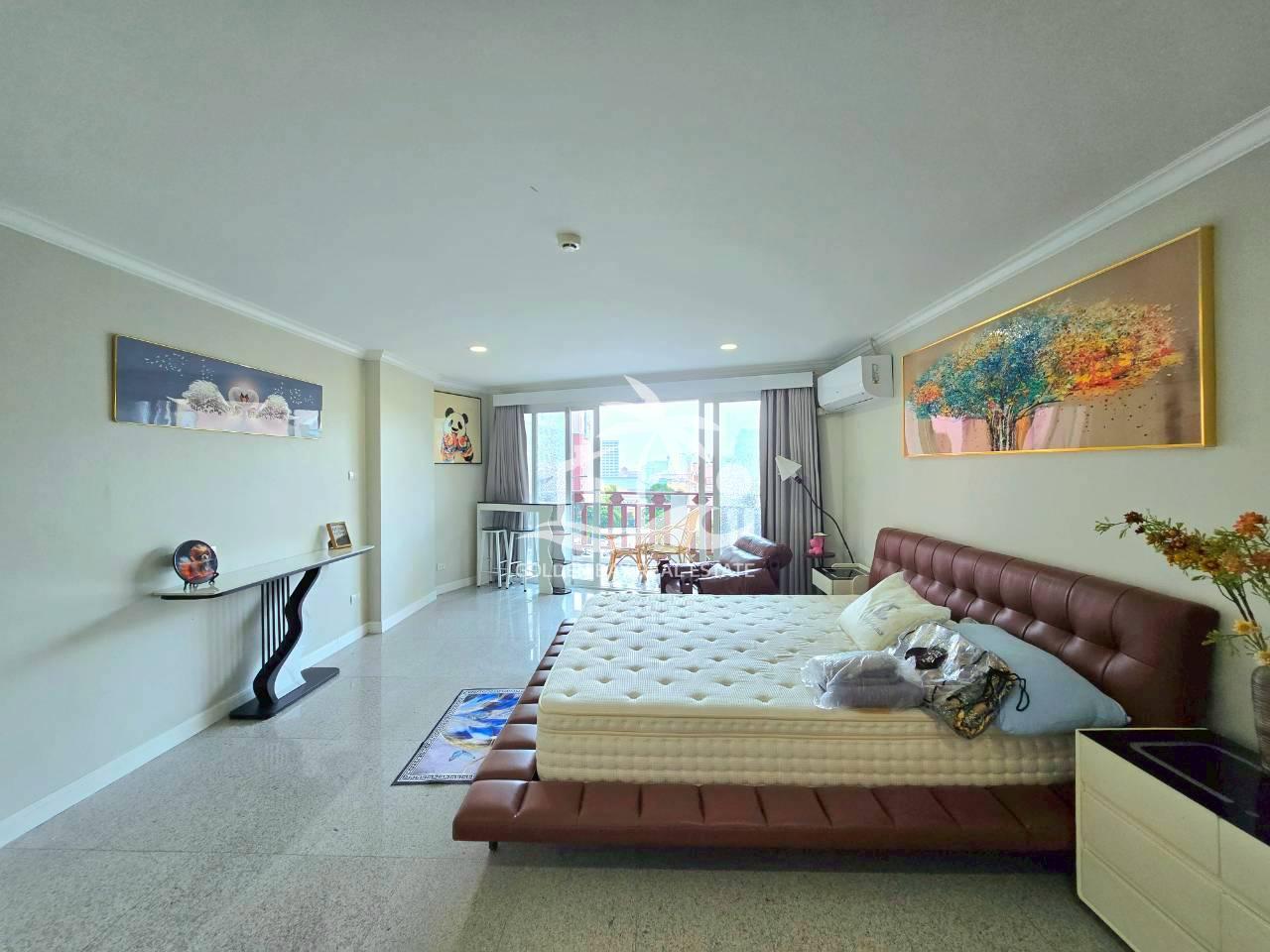 1 (11) Royal Hill Resort – Jomtien
