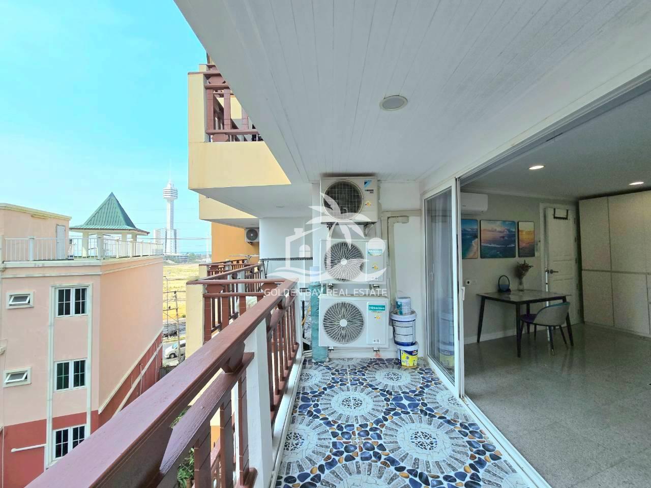 1 (15) Royal Hill Resort – Jomtien