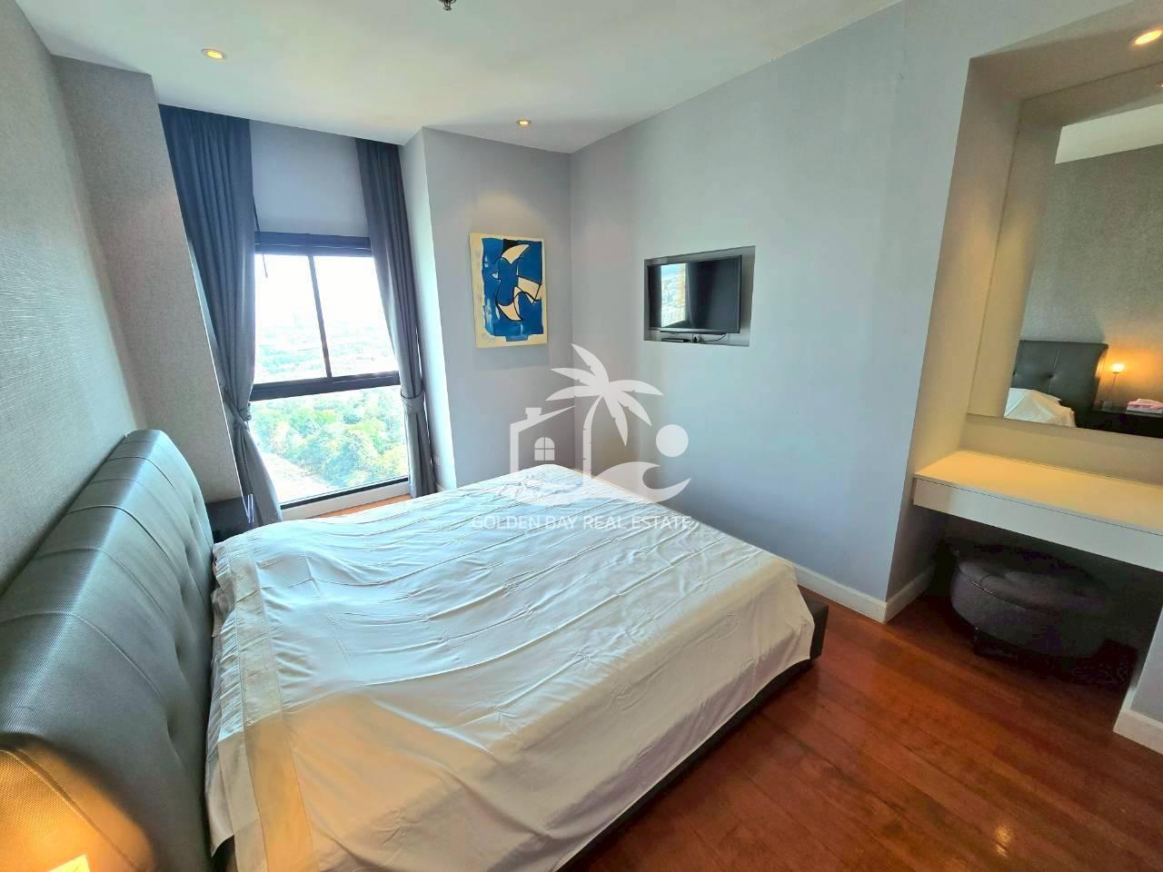 The Axis Condominium – Pratumnak Hill
