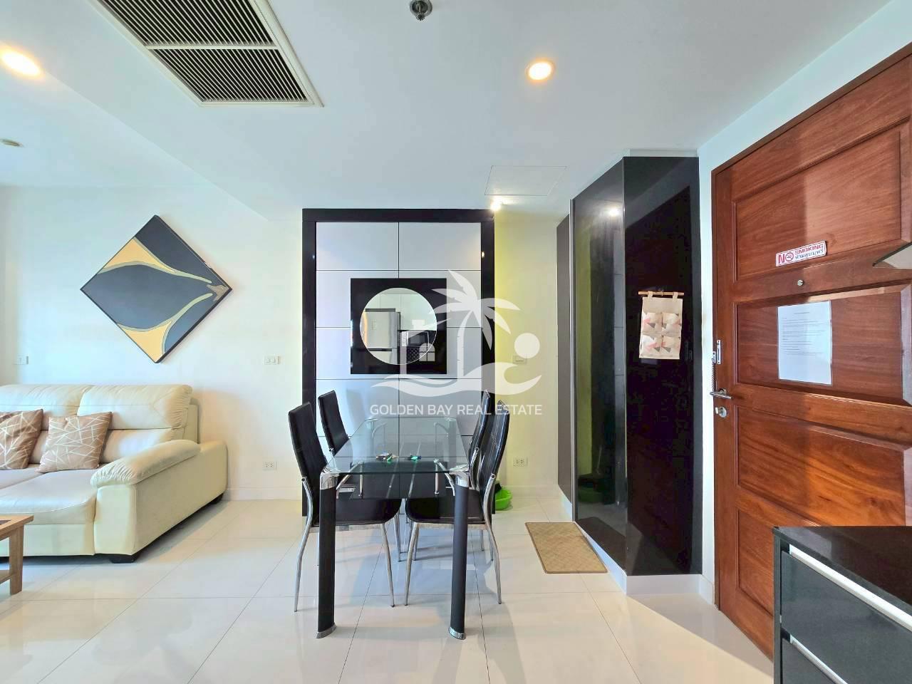 1 (18) The Axis Condominium – Pratumnak Hill