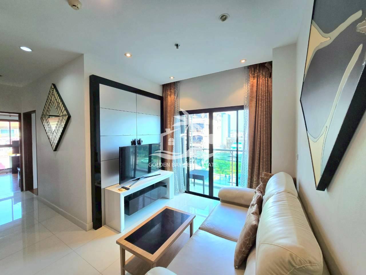 1 (22) The Axis Condominium – Pratumnak Hill