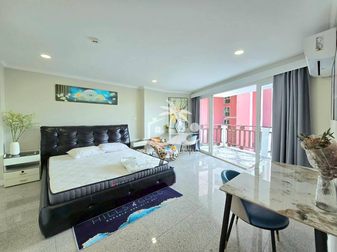 1 (22) Royal Hill Resort – Jomtien