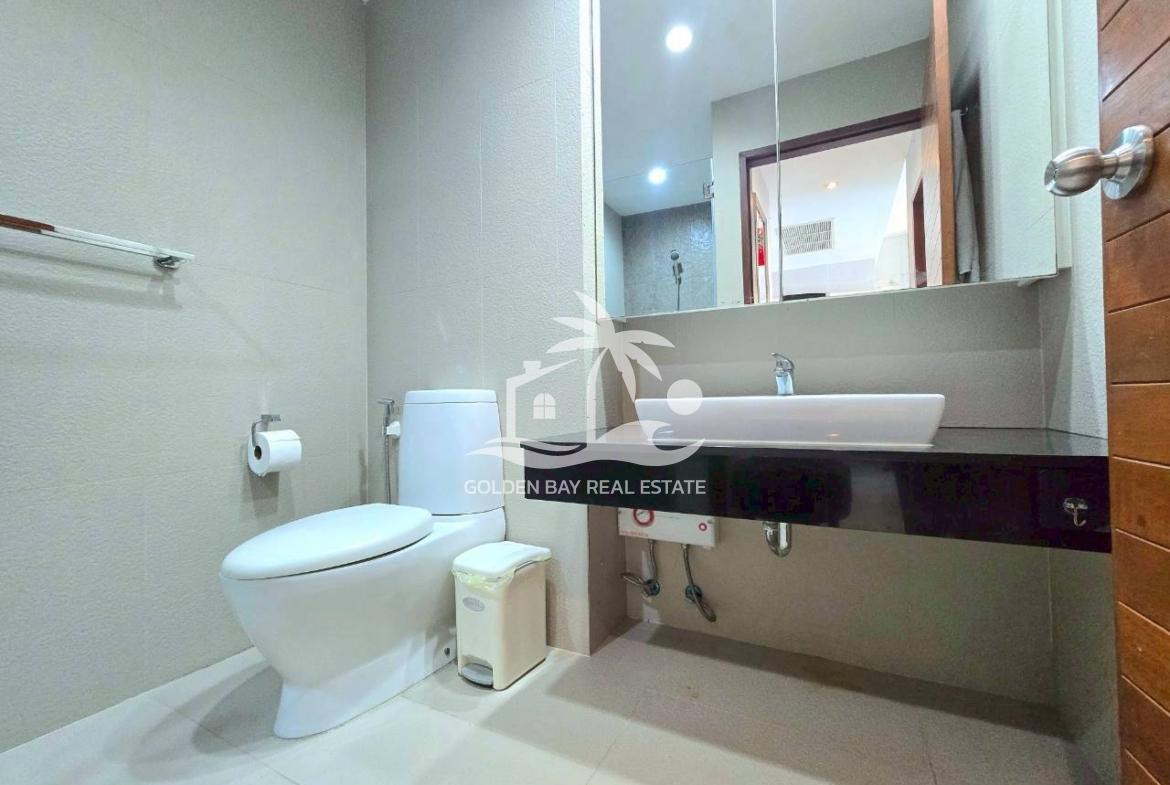 The Axis Condominium – Pratumnak Hill