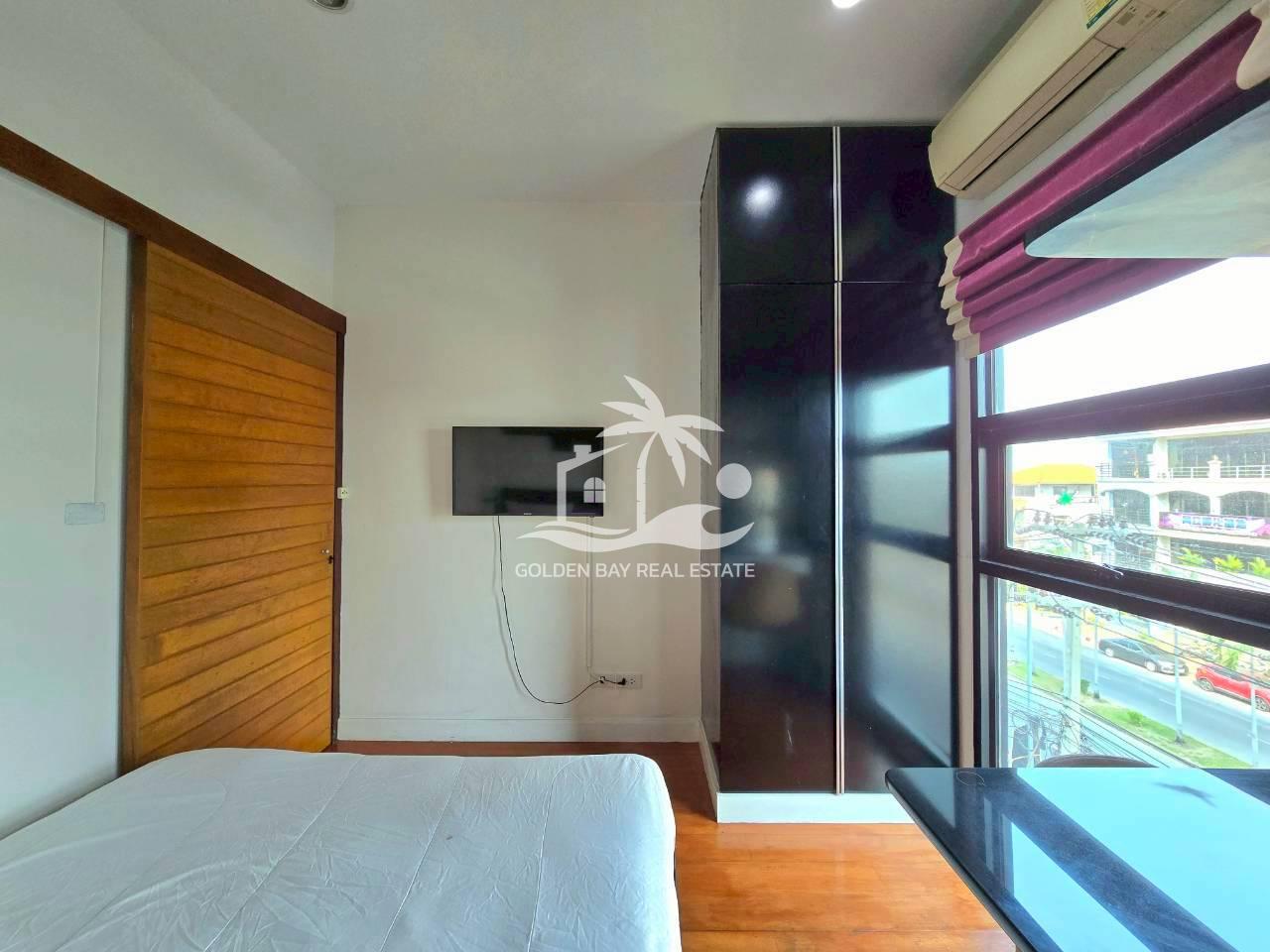 1 (3) The Axis Condominium – Pratumnak Hill