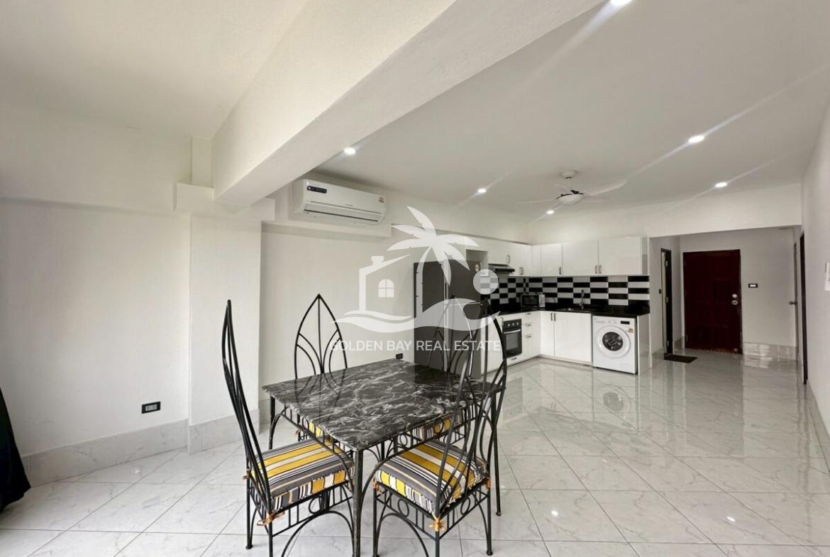 Sombat Pattaya Condotel – Pratumnak Hill