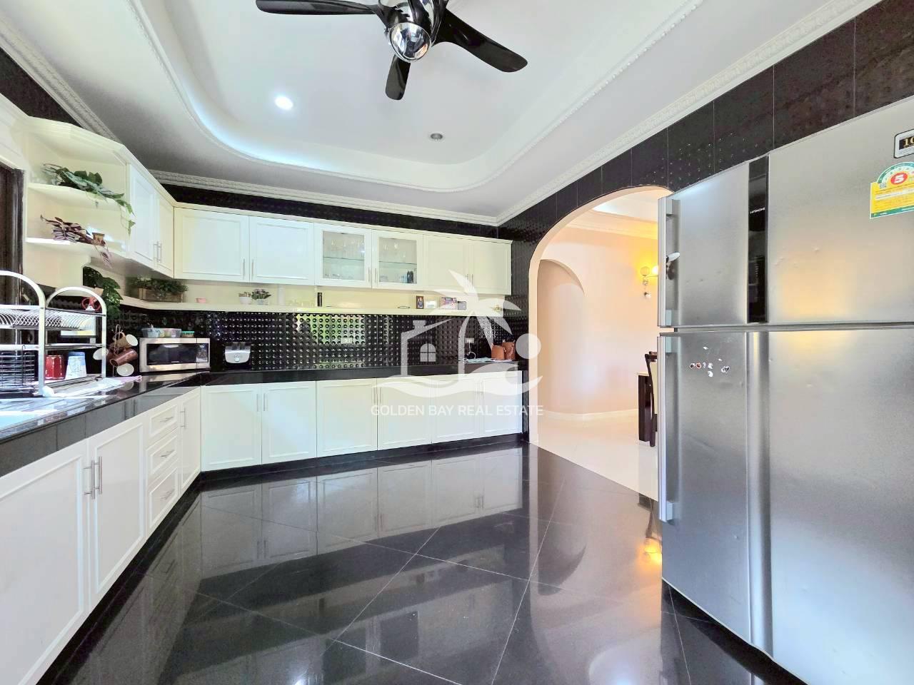 Private House Soi Thepnimit – East Pattaya