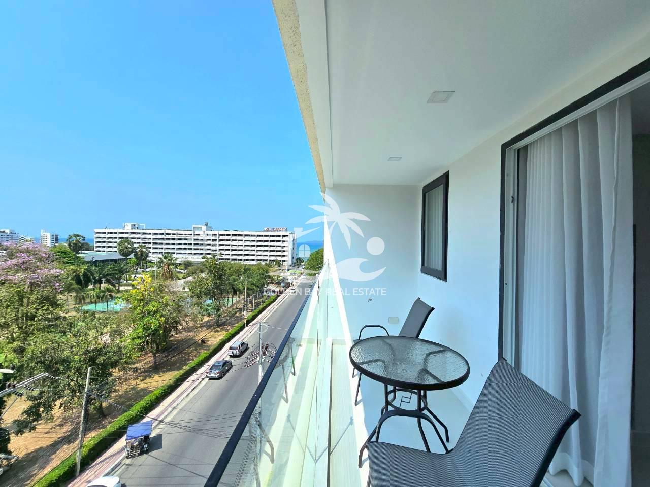 1 (40) Key Residence – Pratumnak Hill