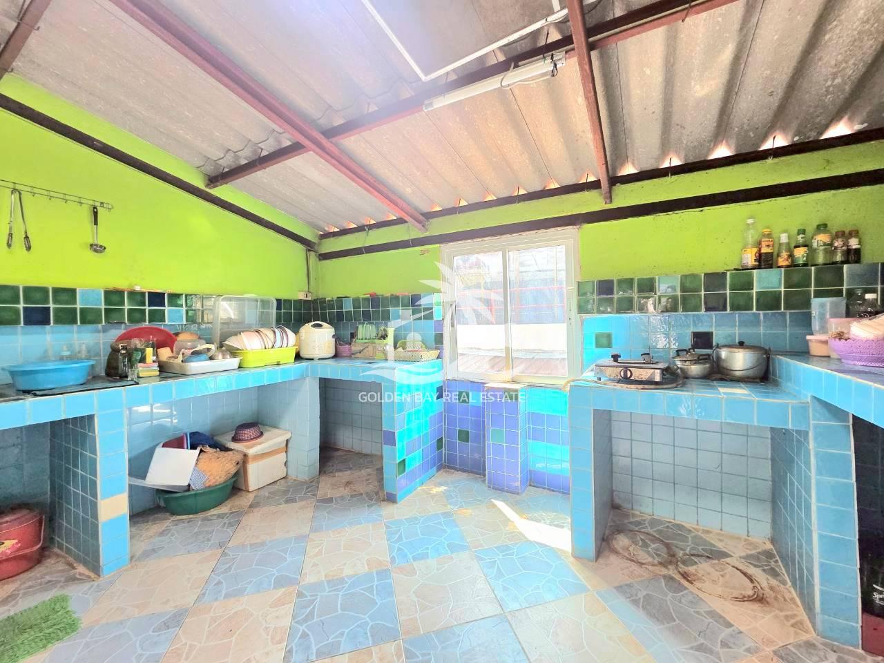 Commercial Building Soi Chaiyapruk – East Pattya