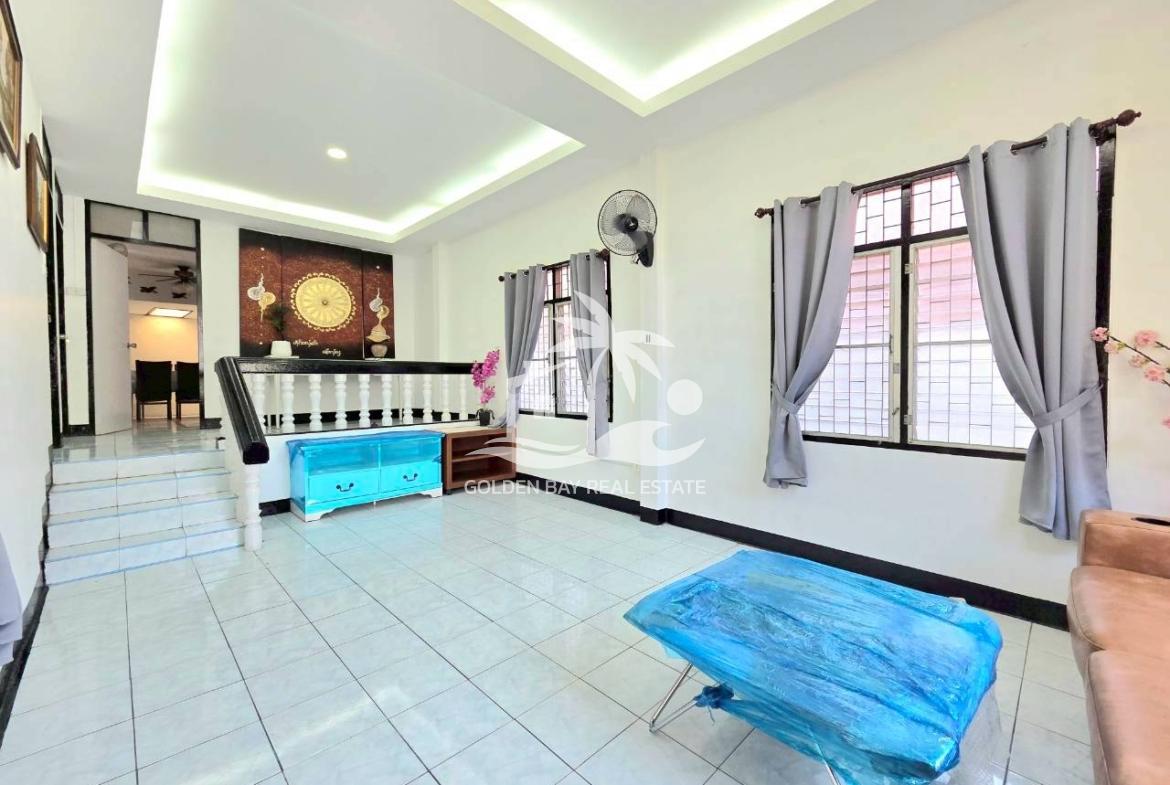 Private House Soi Paniad Chang -Pattaya City