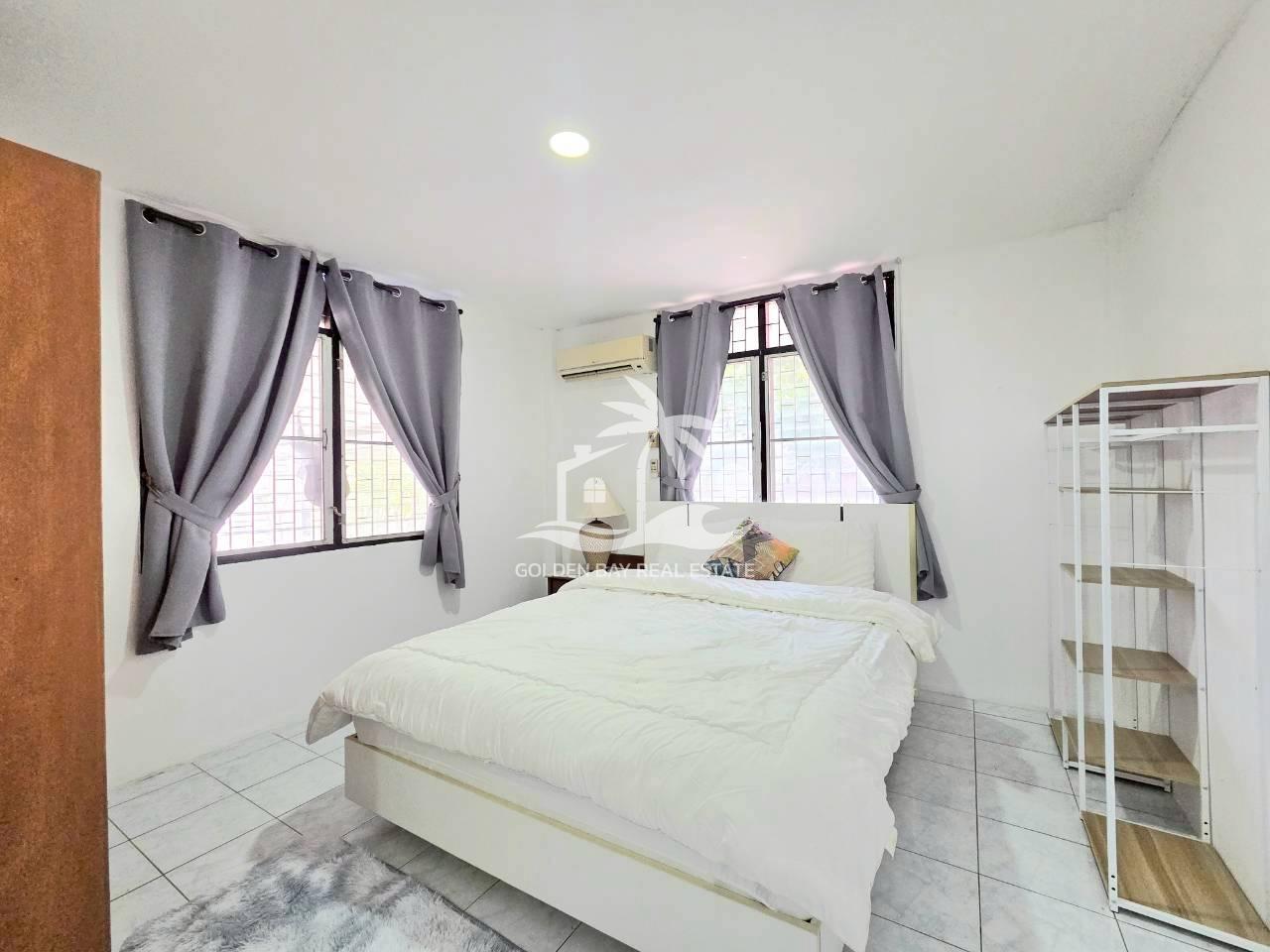 Private House Soi Paniad Chang -Pattaya City