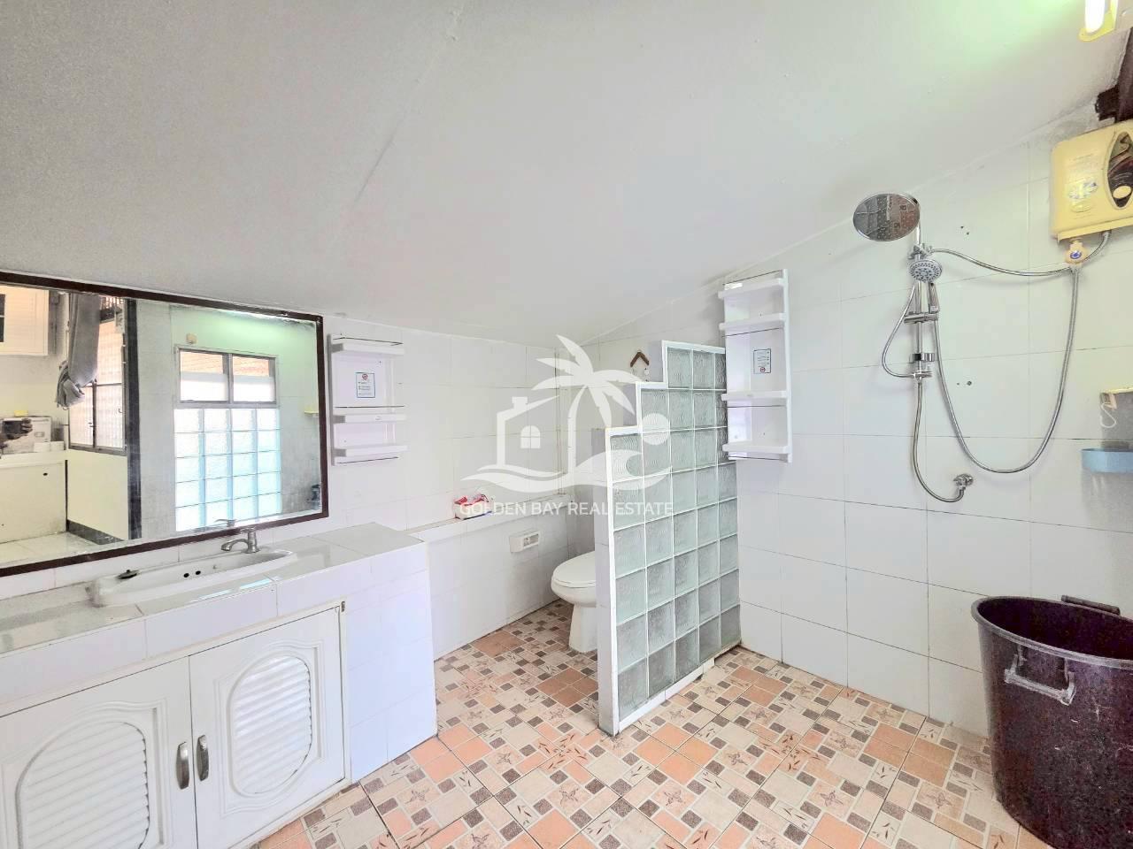 Private House Soi Paniad Chang -Pattaya City