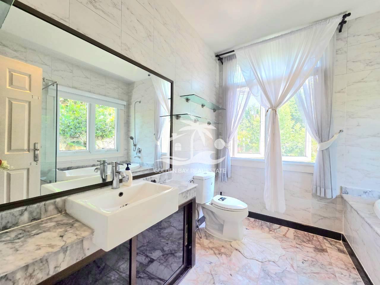Silk Road Place – East Pattaya