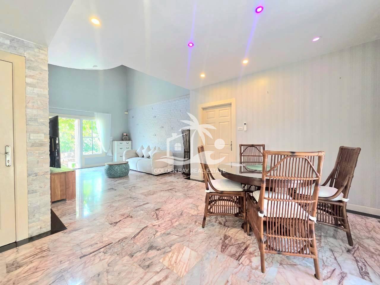Silk Road Place – East Pattaya